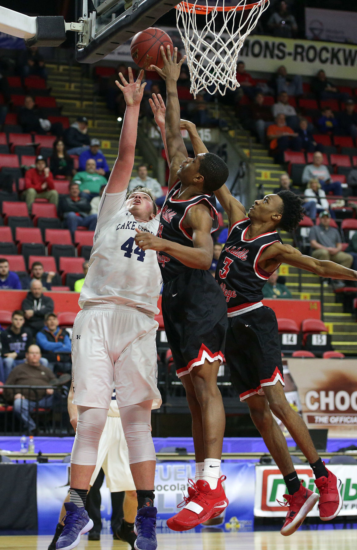 Boys basketball: Lake George vs. Middle Early College